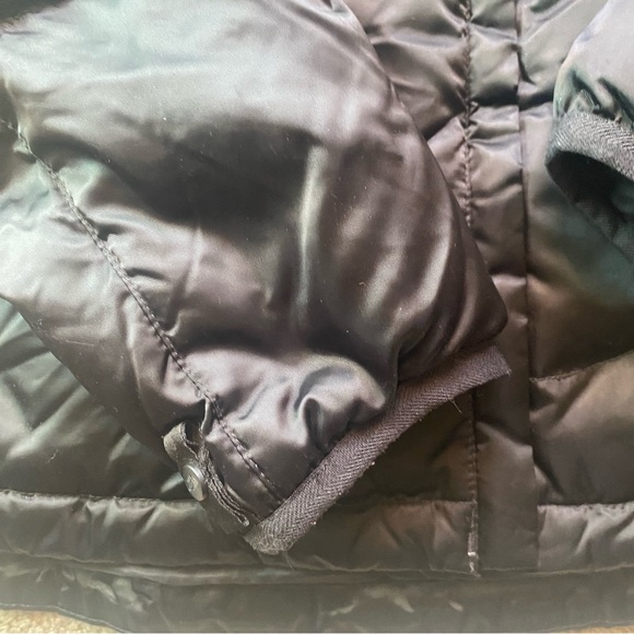 The North Face Women's Aconcagua Quilted Black Puffer Jacket 550 Goose Down - Picture 3 of 14